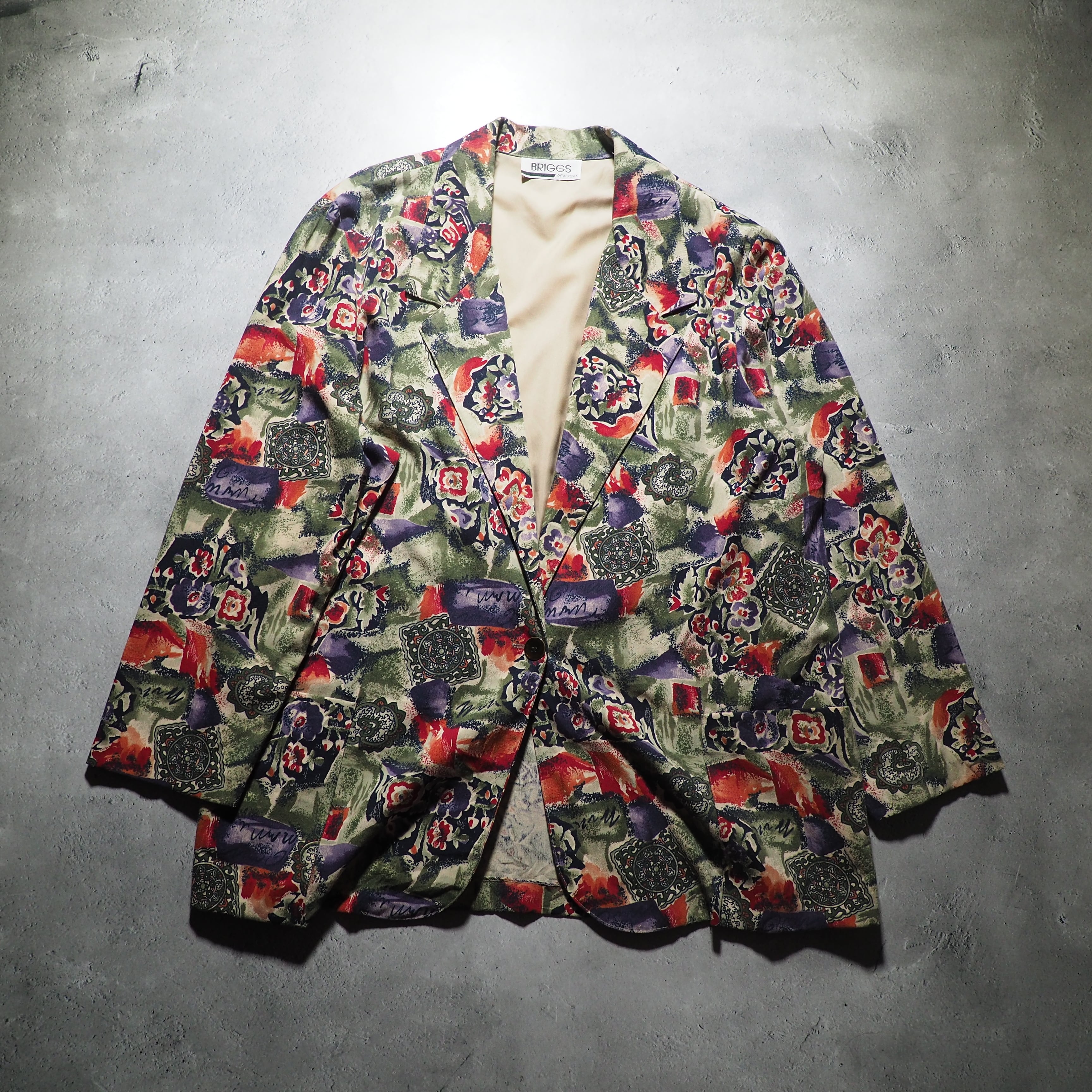Beautiful Botanical flower painted vintage loose jacket (made in Usa)