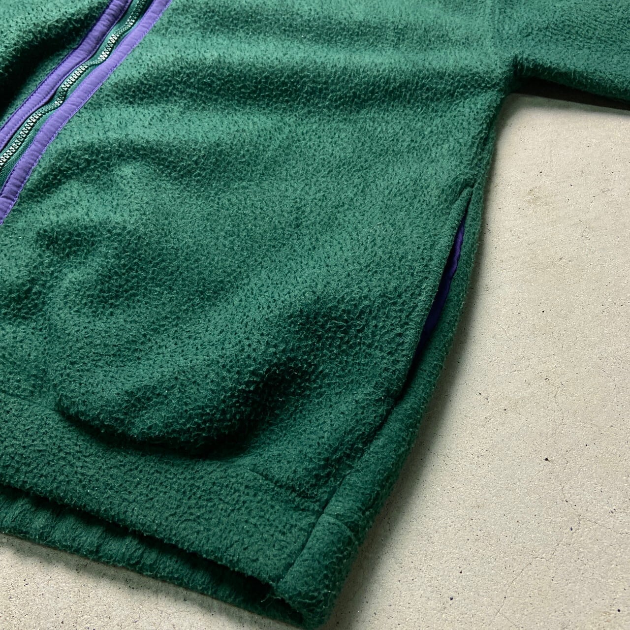 【90s vintage】ジップアップブルゾン　ハイネック　短丈　好配色　古着 90s vintage】ジップアップブルゾン ハイネック 短丈 好配色 古着