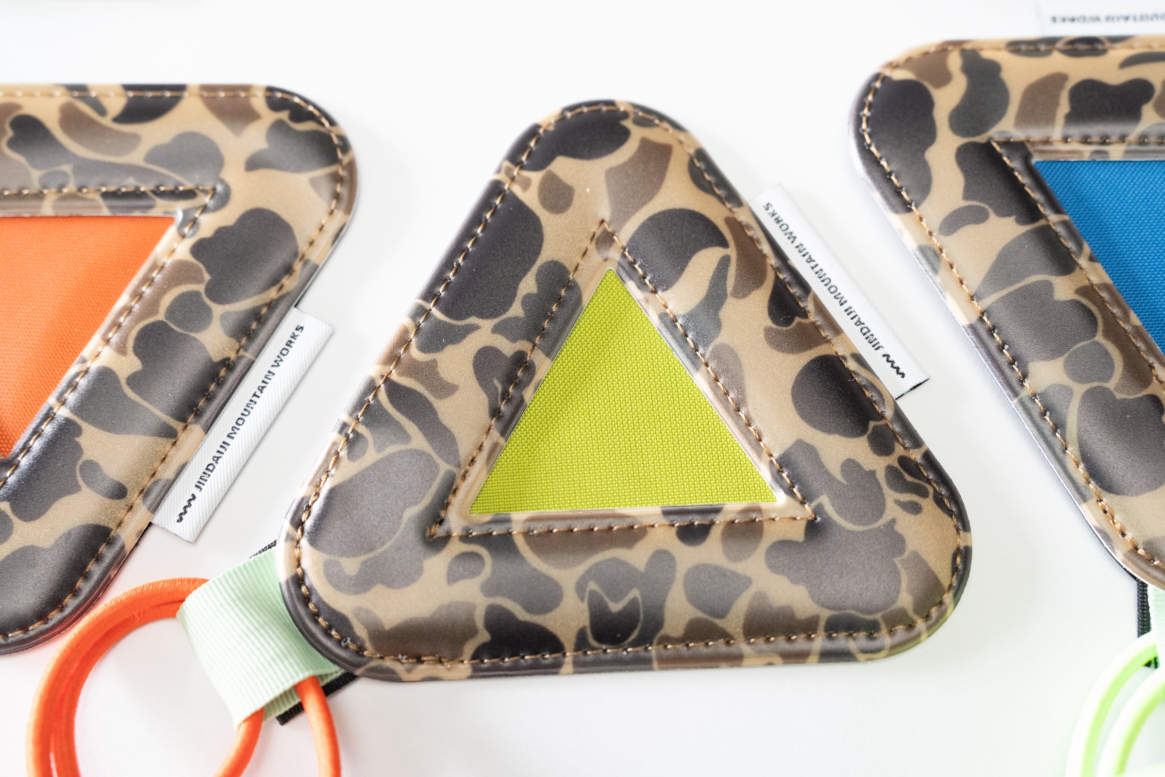 JMW × BLUELUG Triangle reflector camo | JINDAIJI MOUNTAIN WORKS
