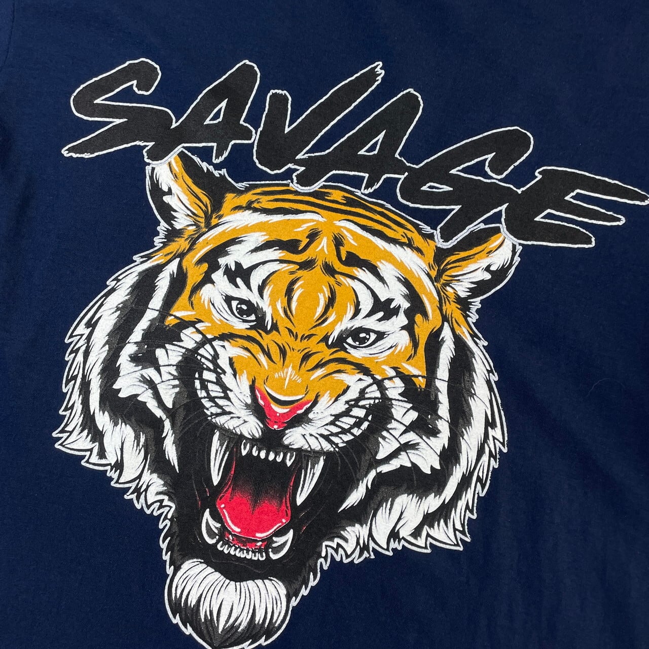 【入手困難】リキッドブルー　アニマルプリント Tシャツ　虎　タイガー　総柄　海外 入手困難】リキッドブルー アニマルプリント Tシャツ 虎 タイガー 総柄