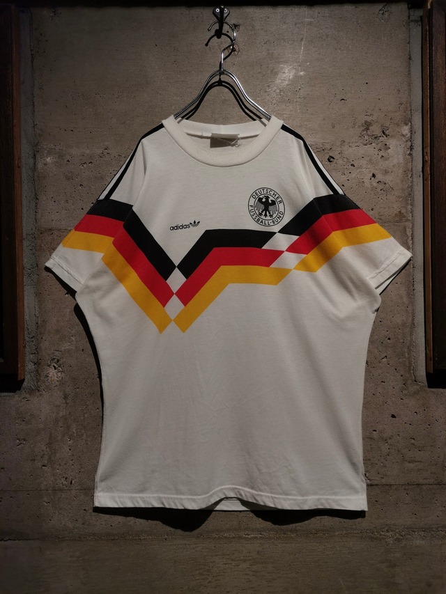 【Caka】"adidas" 80's〜90's Germany National Team Uniform Design T-Shirt