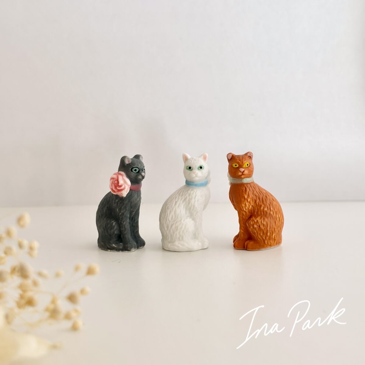 LADUREE ラデュレ　ミニチュア 陶器　フェーヴ　フェーブ　ルリジューズ LADURÉE 2015 ラデュレ 猫 ネコのフェーヴ フェーブ フランス製