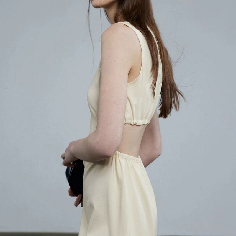 Slit Backless Waist-Shape long dress W00418