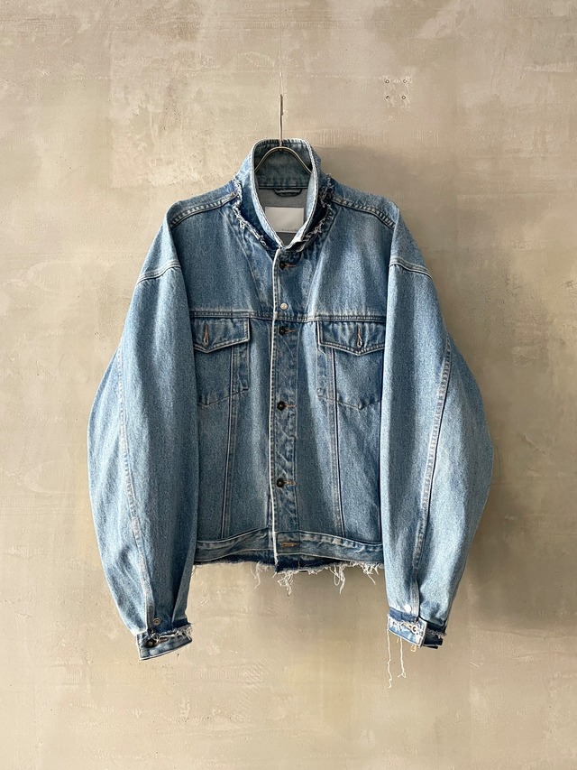 TrAnsference inverted parts raw finish denim blouson - indigo