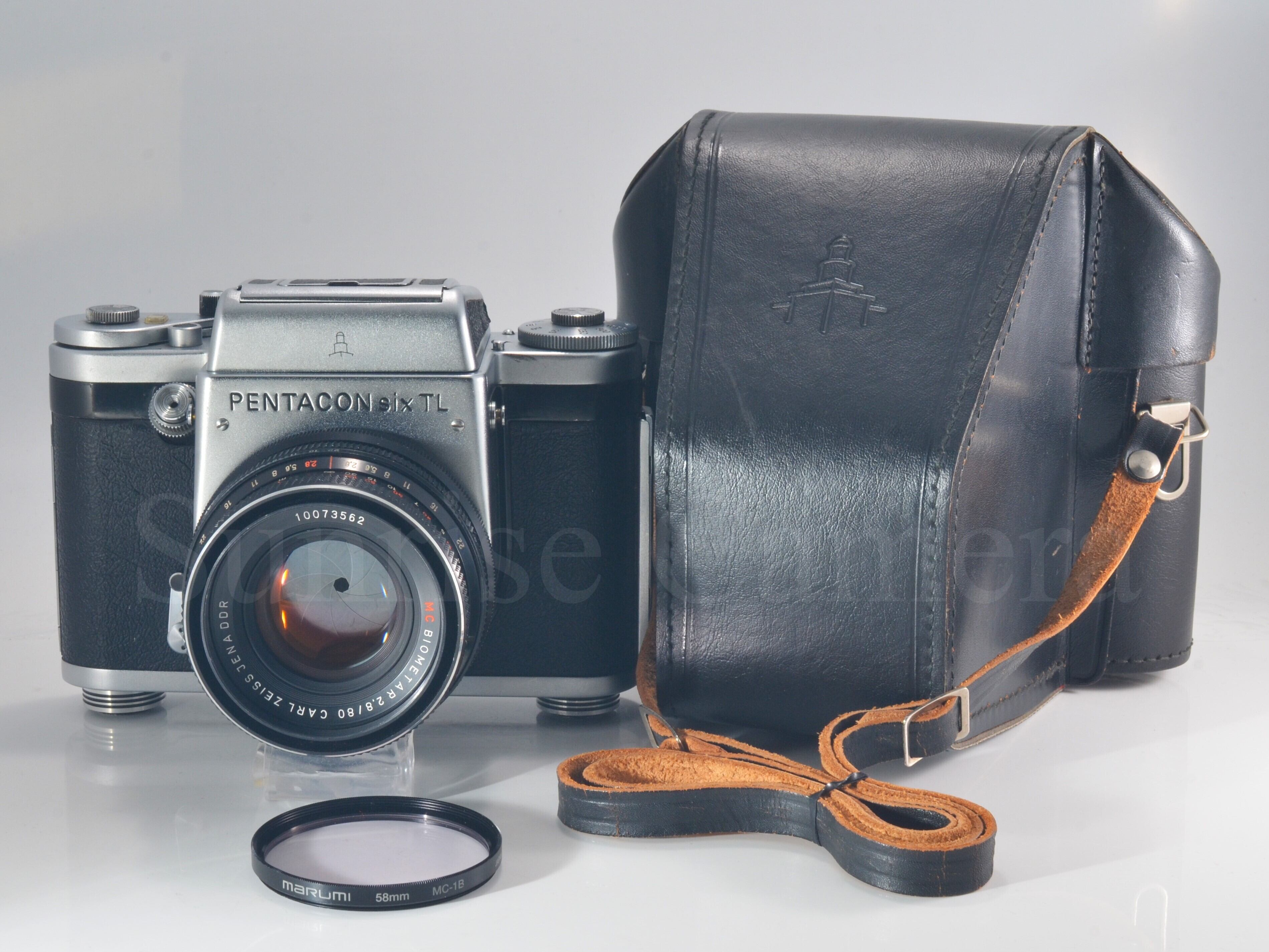 ★PENTACON ペンタコン six TL MC BIOMETAR 80mm F2.8 CARL ZEISS JENA DDR 中判カメラ レンズボディセット AEファインダー オマケ付き★ PENTACON Six TL BIOMETAR 80mm MC F2.8 ペンタコン 6 ビオメター CARL