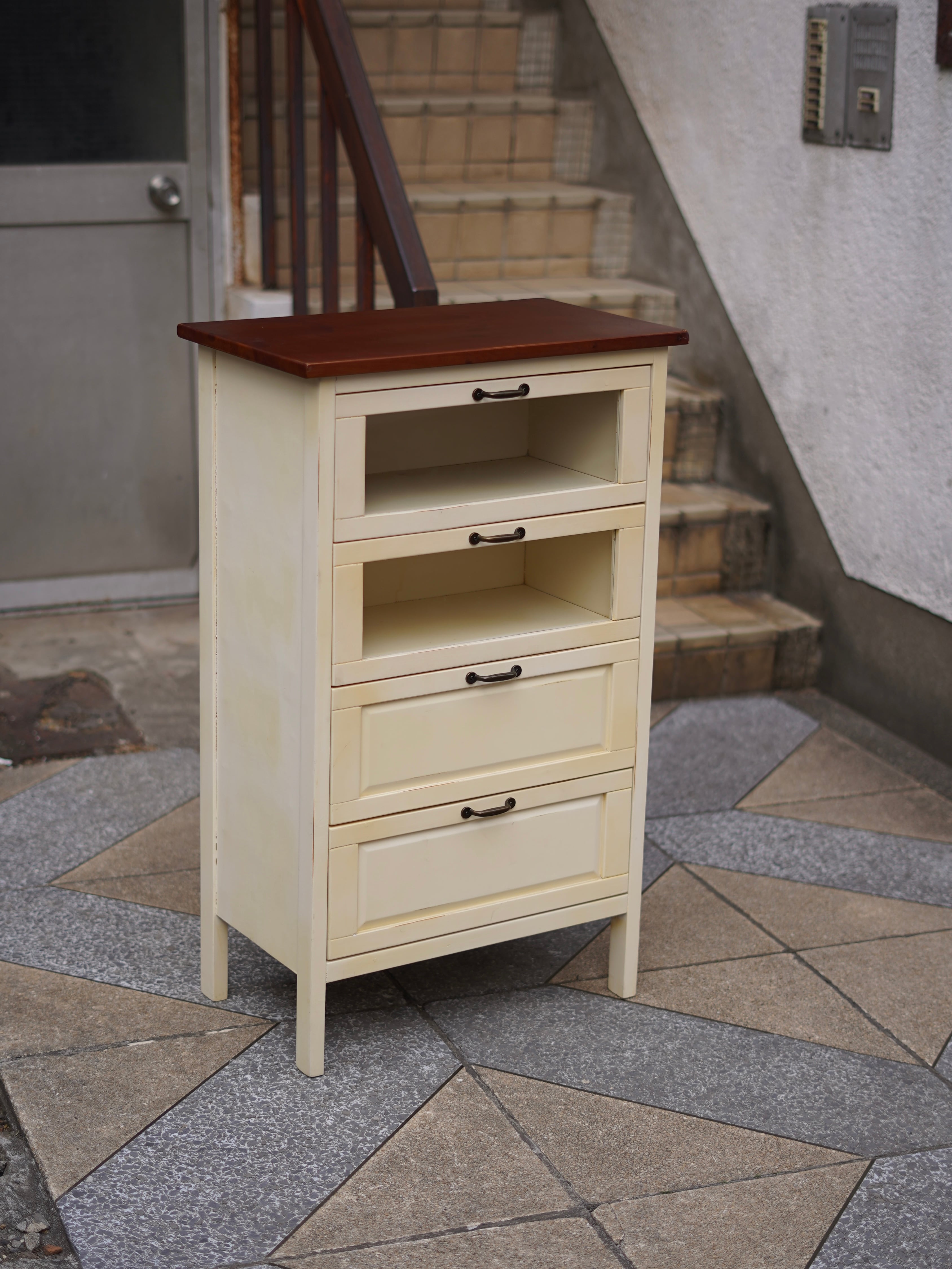 カントリースタイル・四段チェスト | トリノス-torinoth- | 新宿区