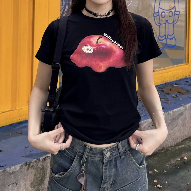 メルティングアップルグラフィックショートTシャツ 2col R02453