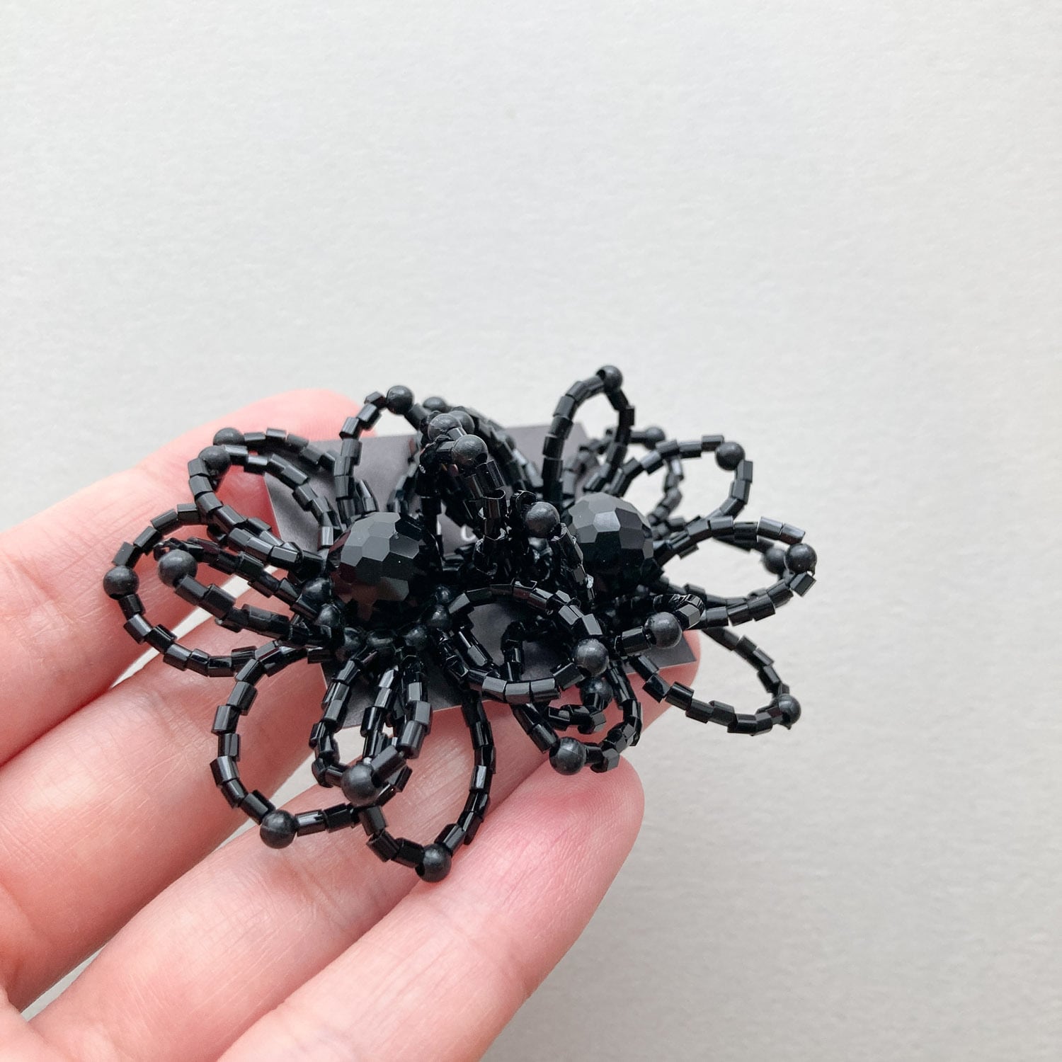 Duaオリジナル ビーズフラワーパーツのぴたっと〈ピアス/イヤリング