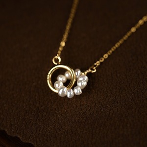 インターロッキングサークルパールネックレス W10331