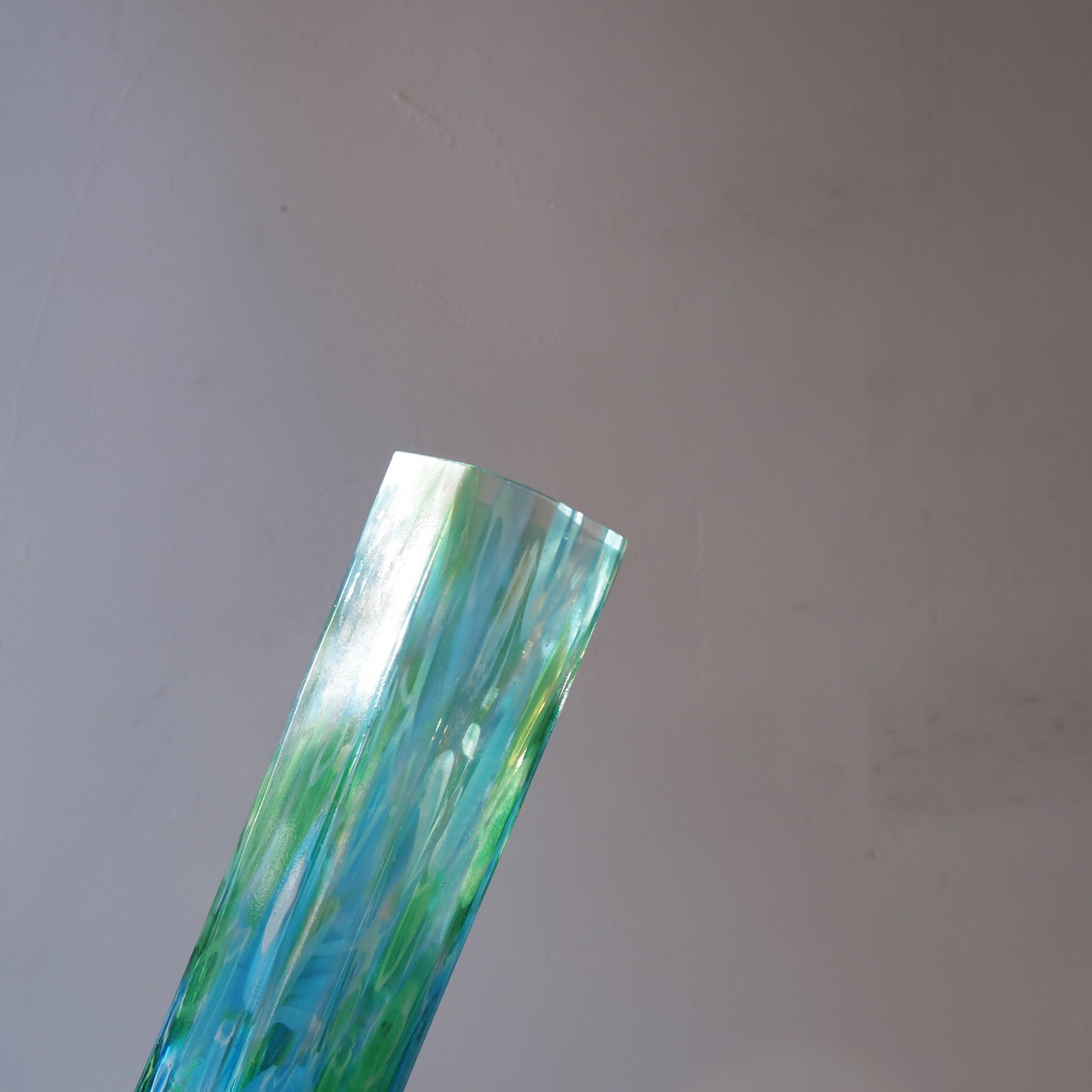 マーブルガラスの花瓶