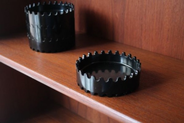 梅田正徳 「GEMINI」ARFLEX ORANGE SPOT 灰皿 アシュトレイ 重ね4段セット アルフレックス アルフレックス 小物【中古家具/中古インテリア/USED家具ユーズド家具/リサイクル】