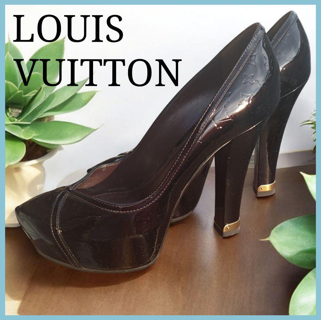 Louis Vuitton 黒 レザー ハイヒール パンプス 花の装飾 ルイ