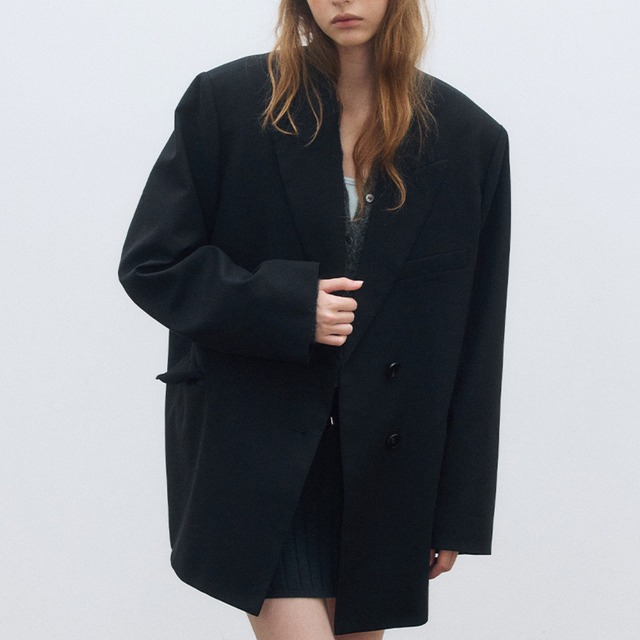 Peaked lapel single breasted tailored jacket   G951