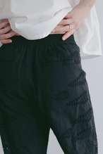 MANOF CUT WORK LACE PANTS 2色展開