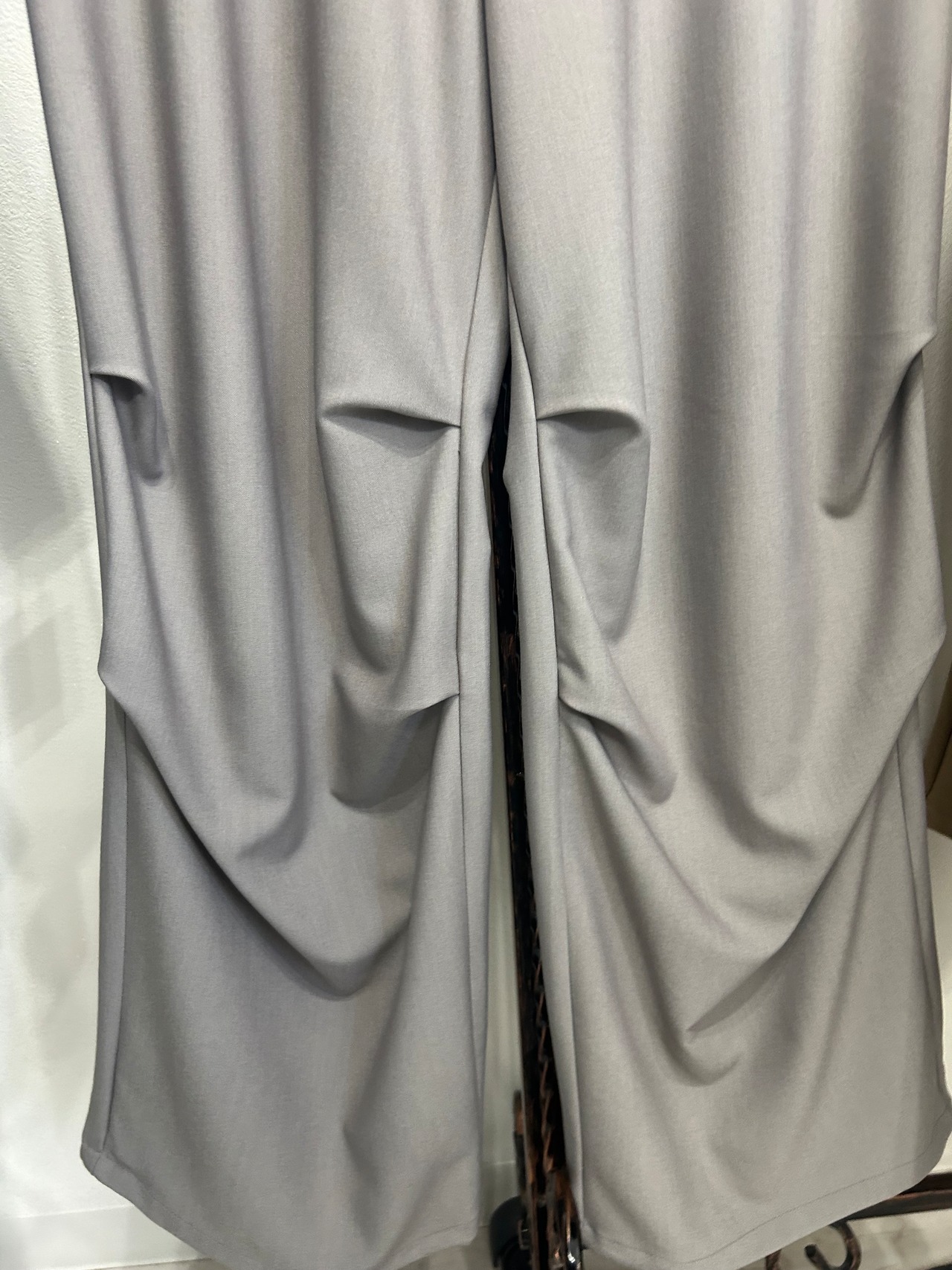 ドレープタックパンツ　512-26003