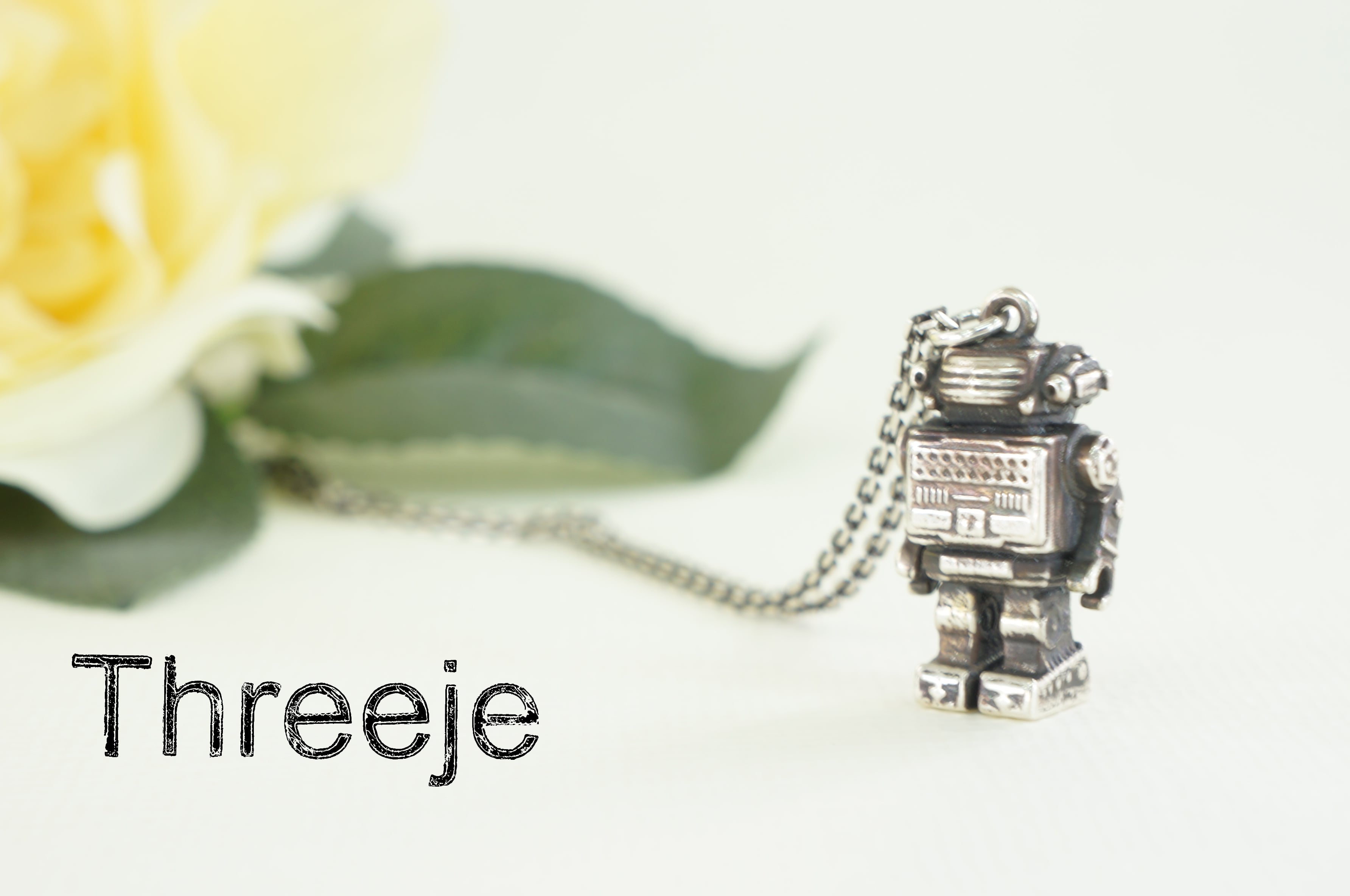昭和のロボットネックレス | Threeje