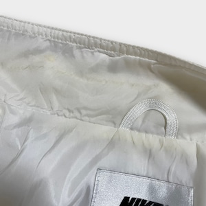 【NIKE】90s 白タグ ナイロンジャケット ワンポイント バックロゴ スウッシュ 刺繍 ナイキ ジップアップ フルジップ L US古着