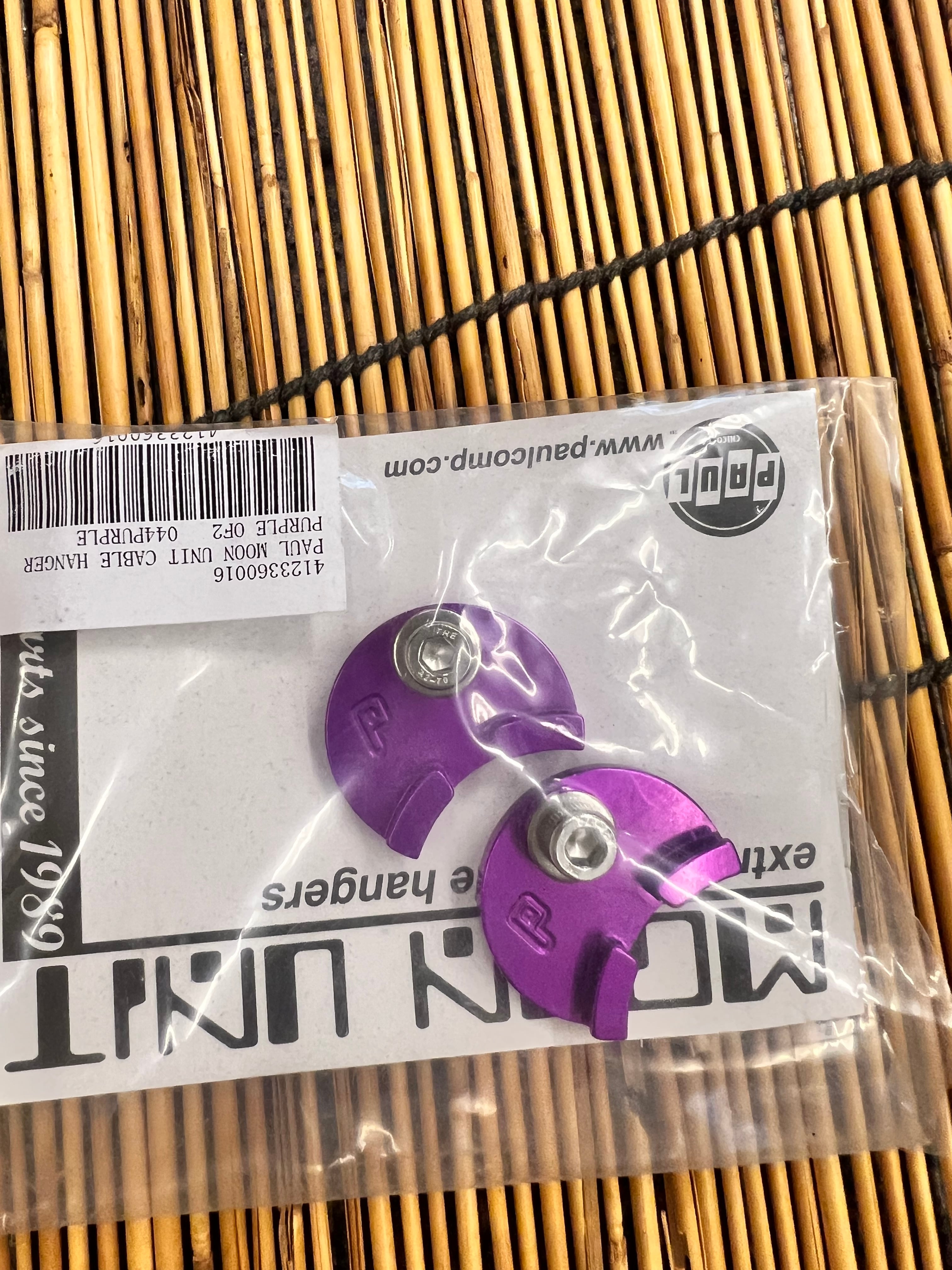 paul moon unit cable hanger | Pay ID