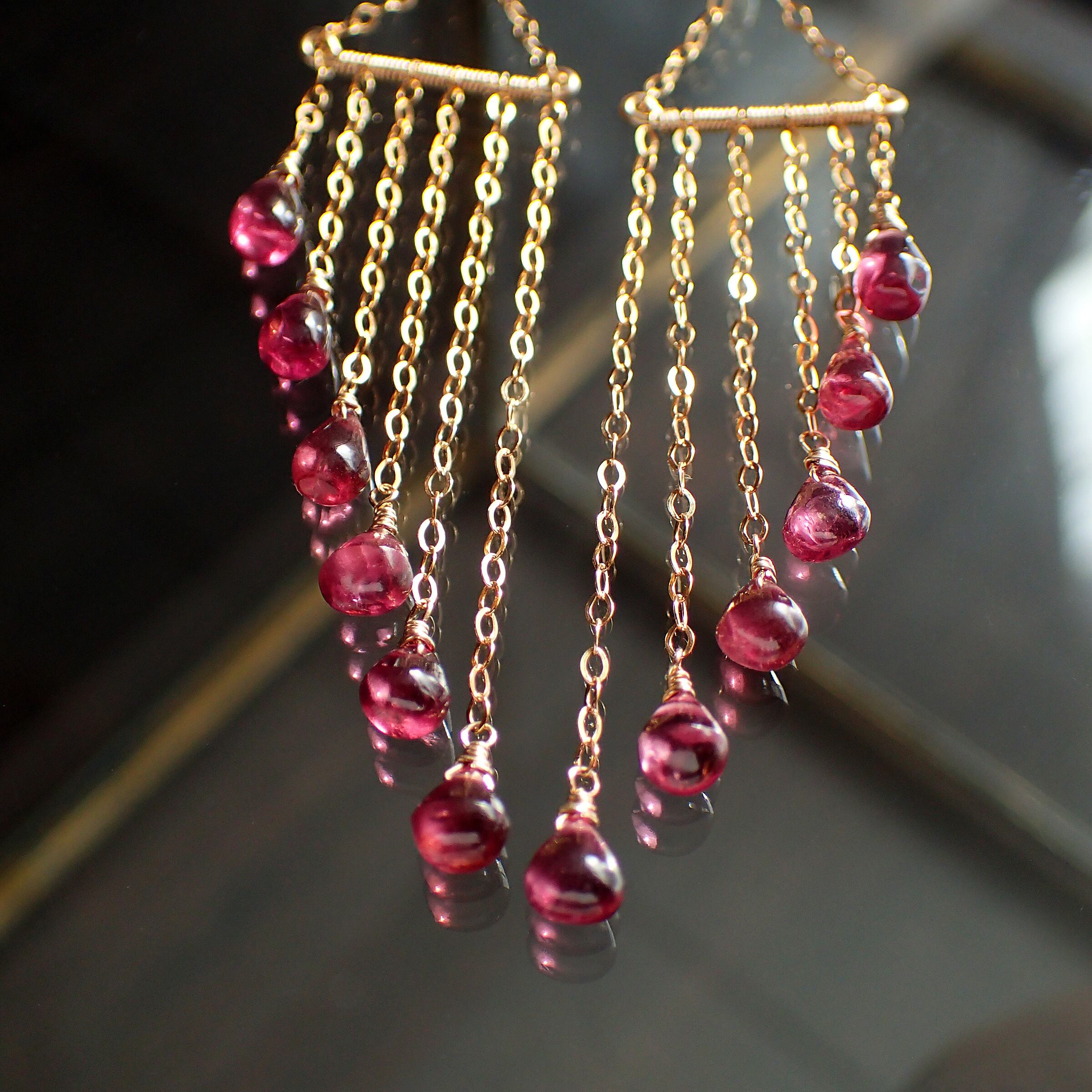 Garnet chandelier earrings | yukirra shop