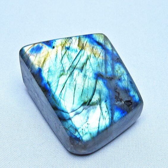 ラブラドライト 原石 一点物 171-8148