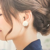 ぱっと明るくなるベストアイテム シェル・淡水パールスタッドピアス(中) sl3_8_1_0514pp06