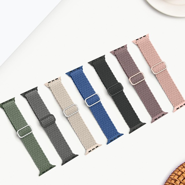 コンパチブル Apple Watch バンド ブレイデッドソロループ ベルト 無段階に調整な緩み防止バックル デザイン ファッションで快適な伸縮性で通気性の良いストラップ アップルウォッチシリーズ SE 10 9 8 7 6 5 4に対応 (42mm 41mm 40mm, スターライト)