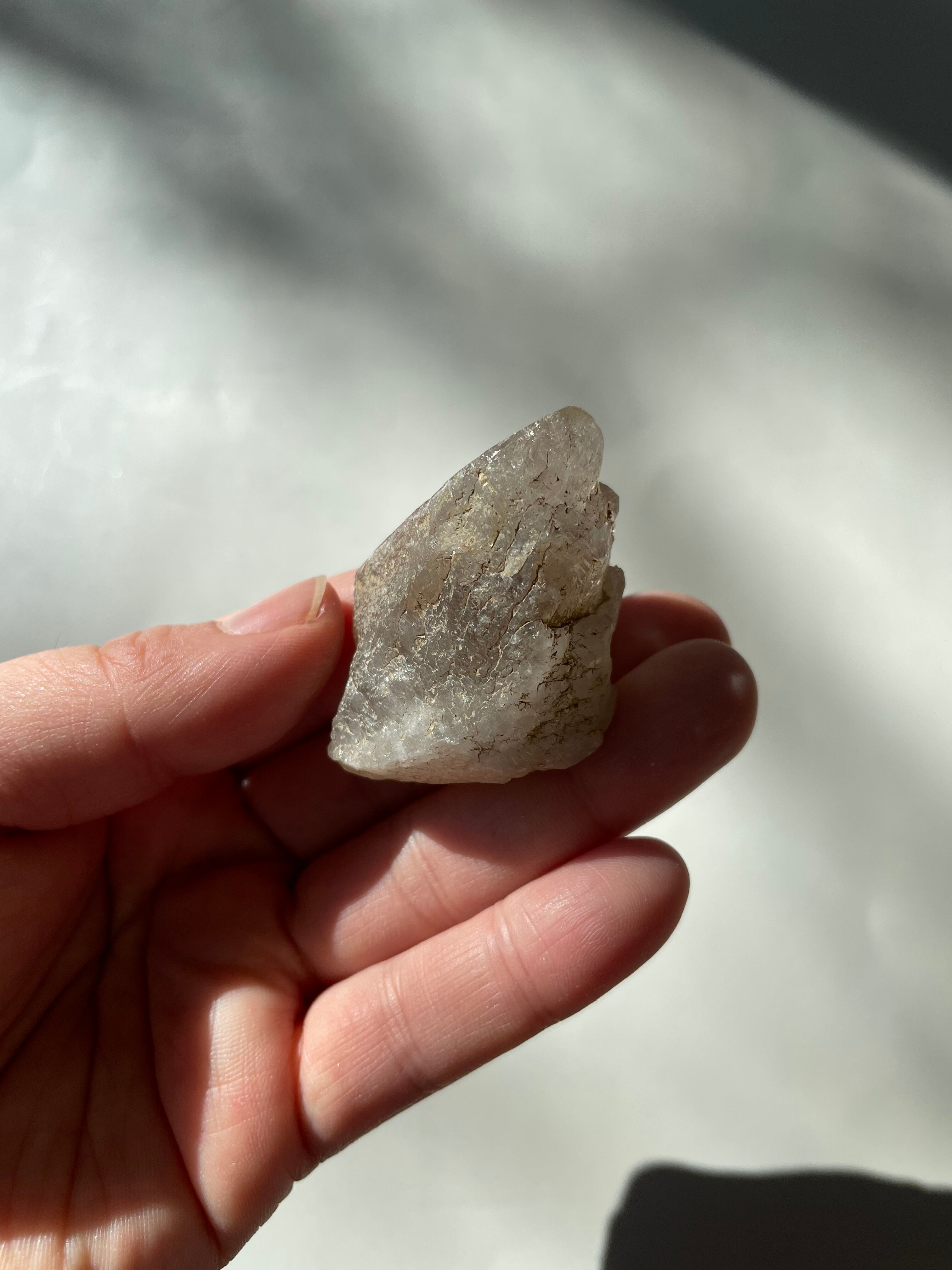 スモーキーグウィンデル水晶(ねじれ水晶）　ヒマラヤ