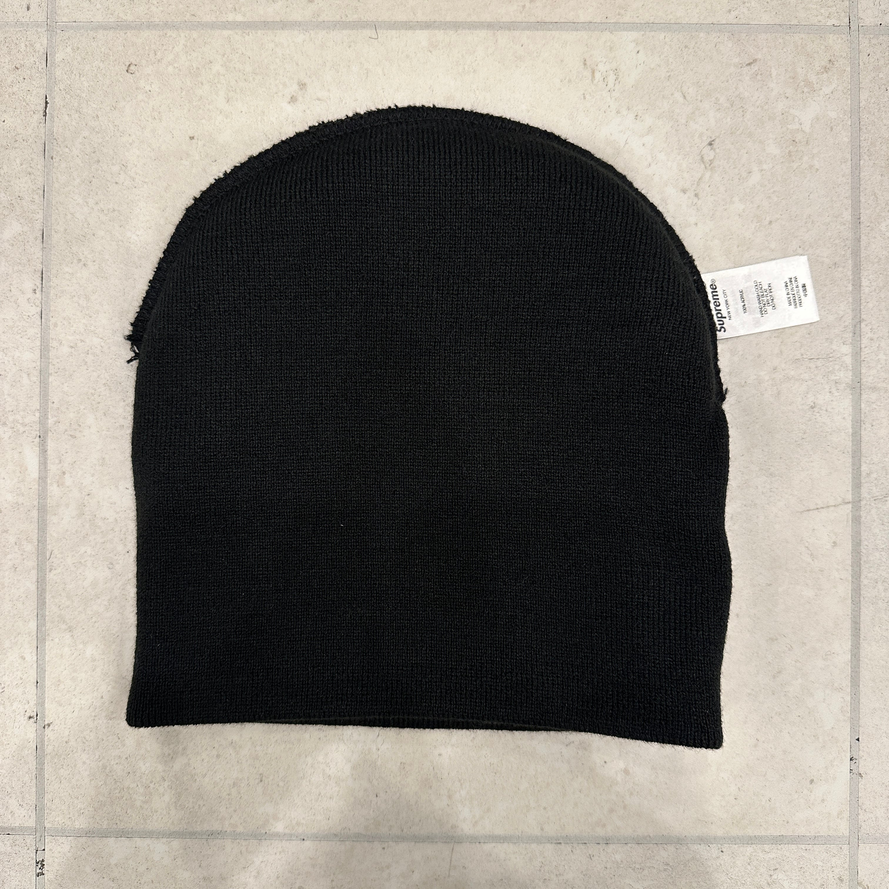 Supreme new world order beanie\