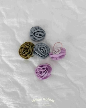 送料無料【予約】URBANRABBIT /Rose Roll Hair Tie