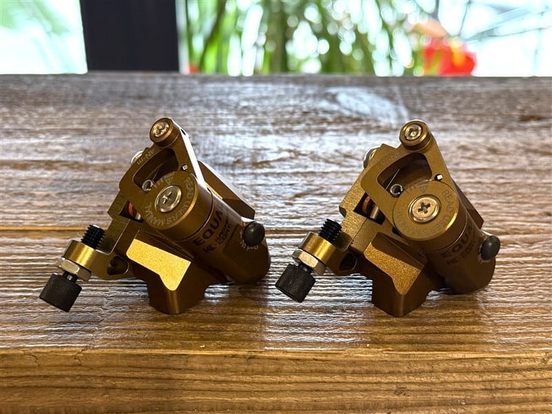 WhiteIndustries eno エキセントリックハブ 前後セット 32H WhiteIndustries eno エキセントリックハブ 前後セット 32H WHITE