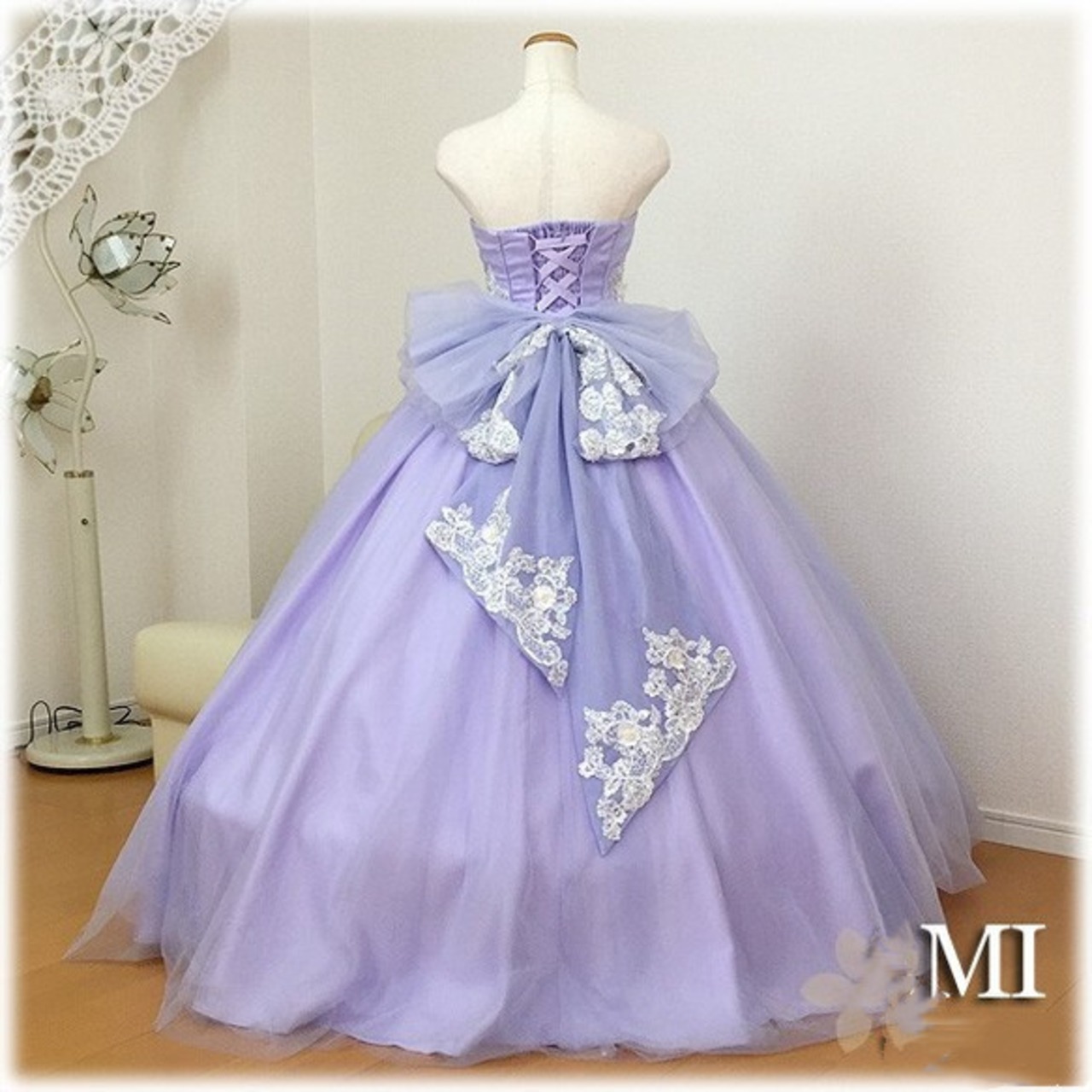 カラードレス ラベンダーとレース使いが綺麗 花嫁 演奏会 発表会  