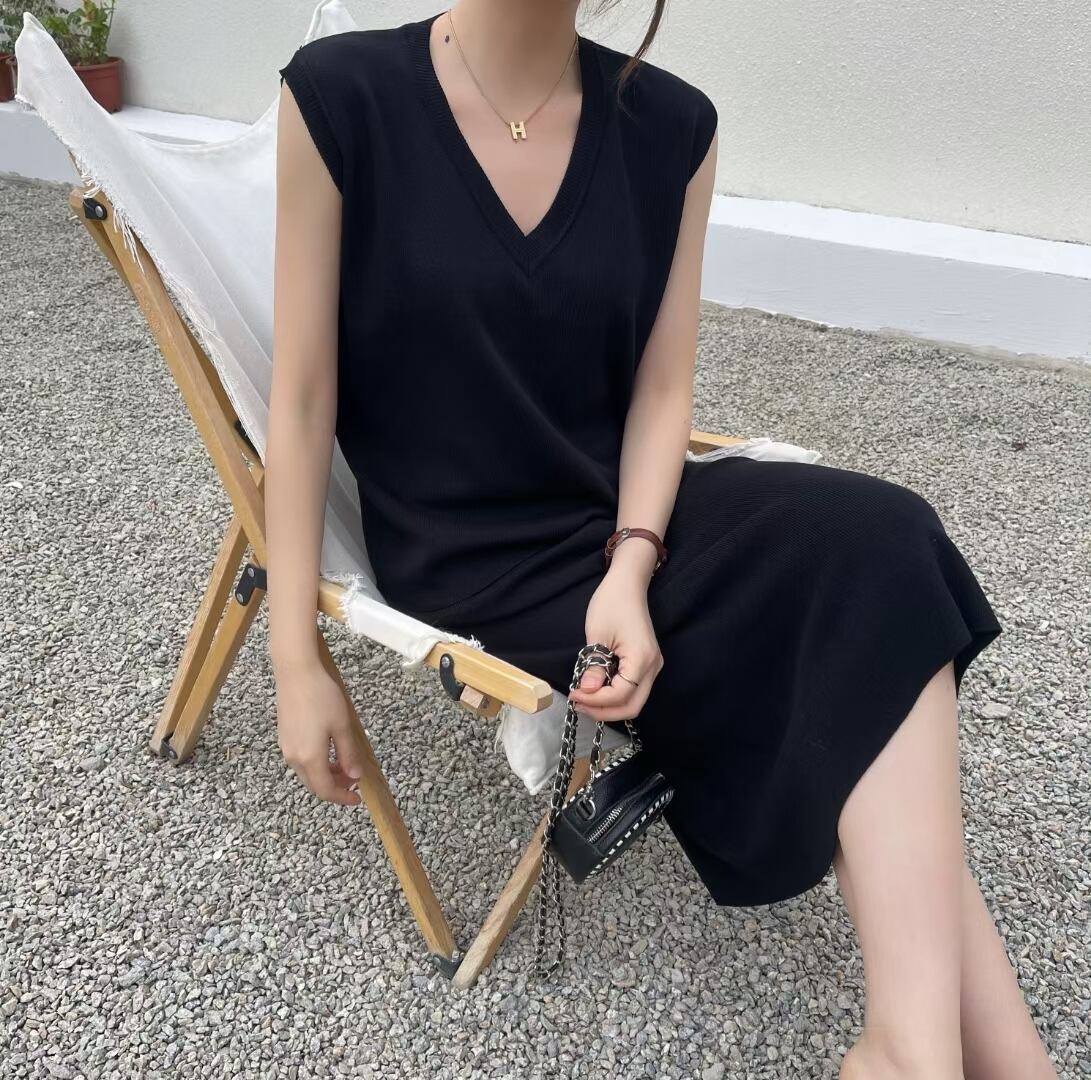 フレンチスリーブ・スカートセットアップ　AJ1050-2211