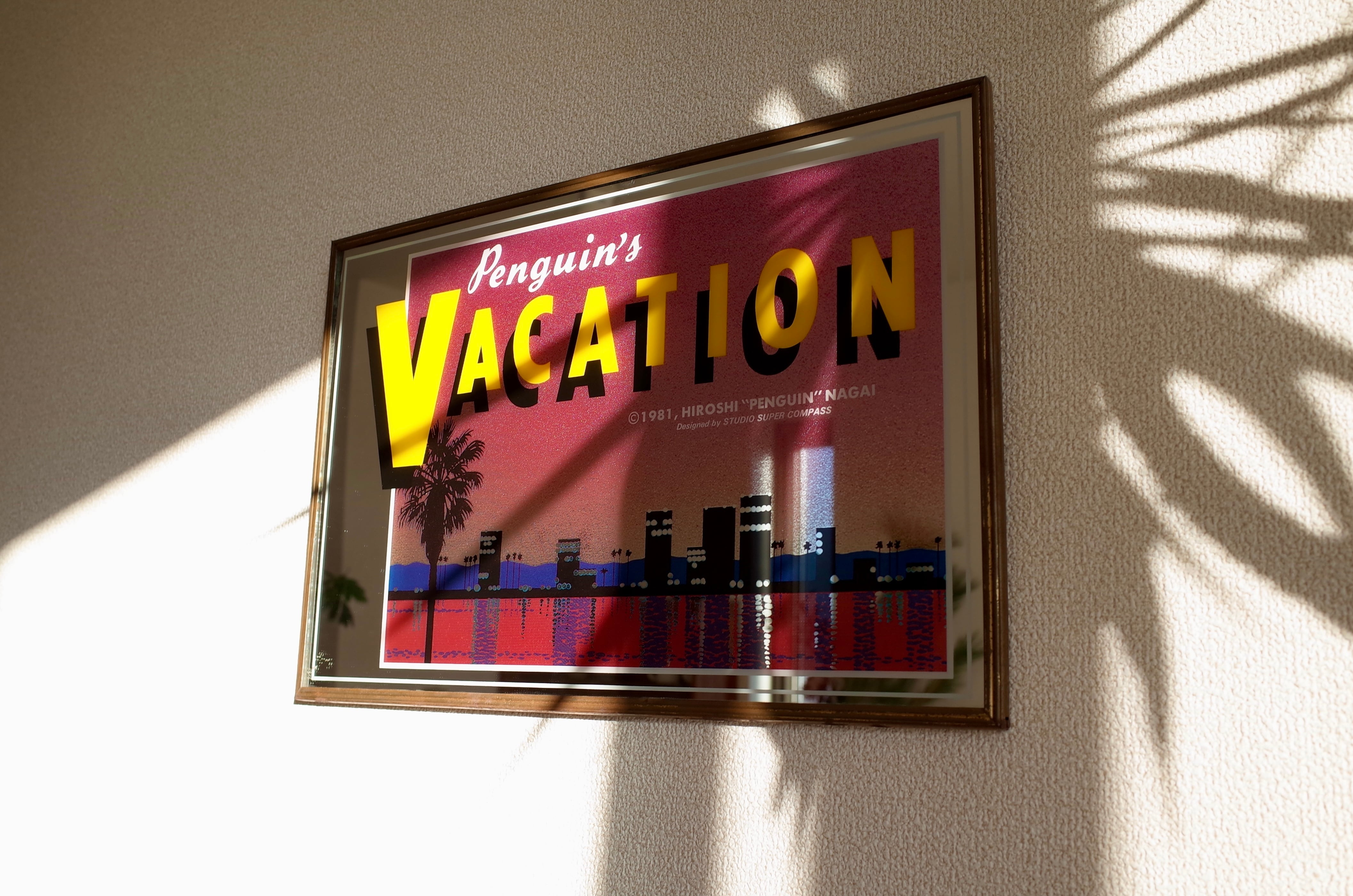 HIROSHI NAGAI “PENGUIN'S VACATION” PUB MIRROR | Loop