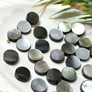 【2個】ブラックリップシェルラウンドビーズ/スペーサー/貝/ナチュラル/