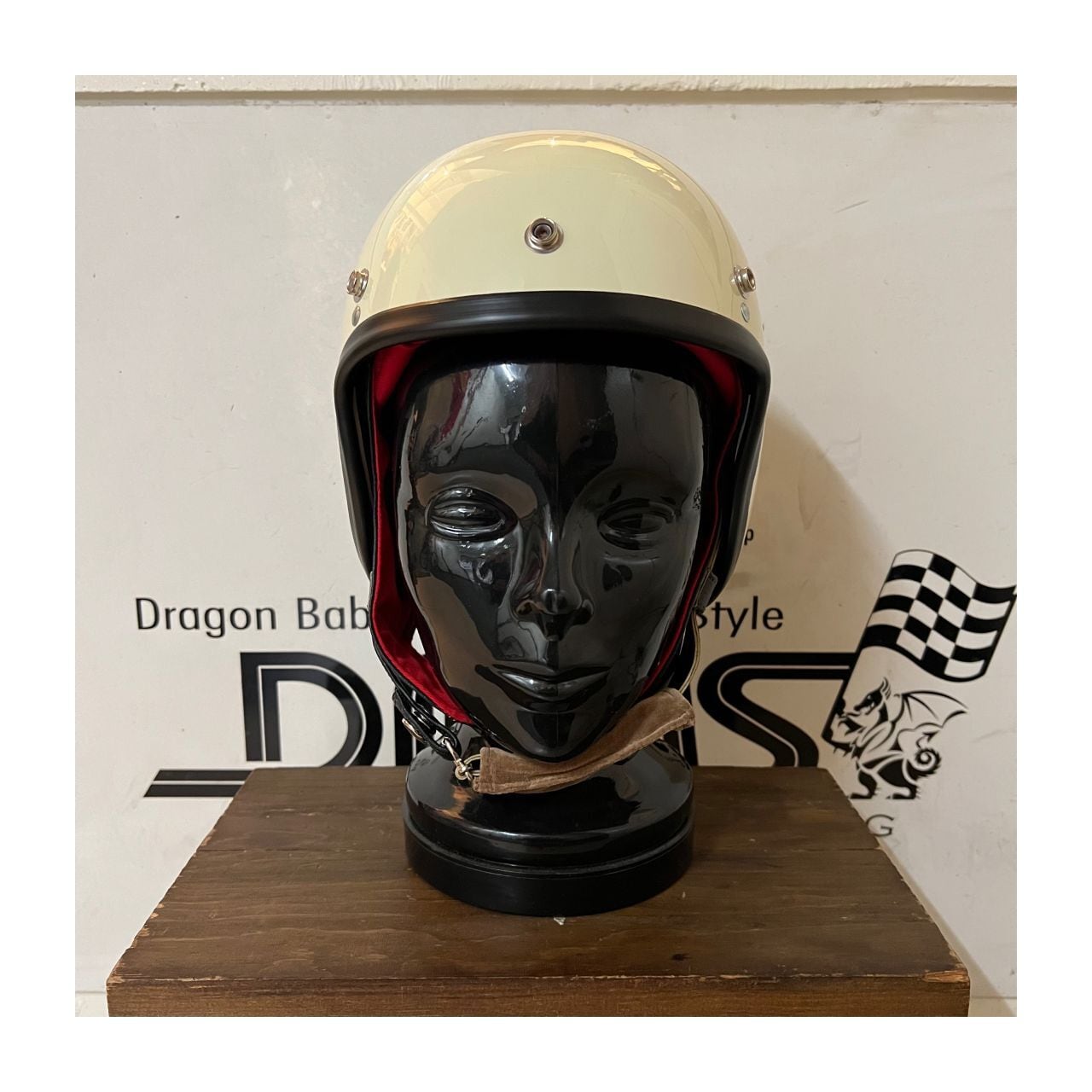 Rocket Helmet / RocketⅡ Silver × Black (with snap button) | dbms