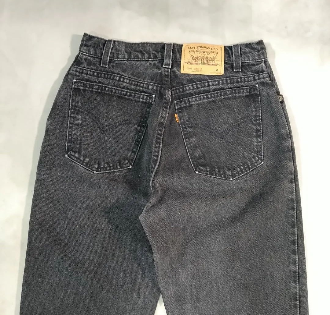 90s levis 950 black denim pants | What'z up