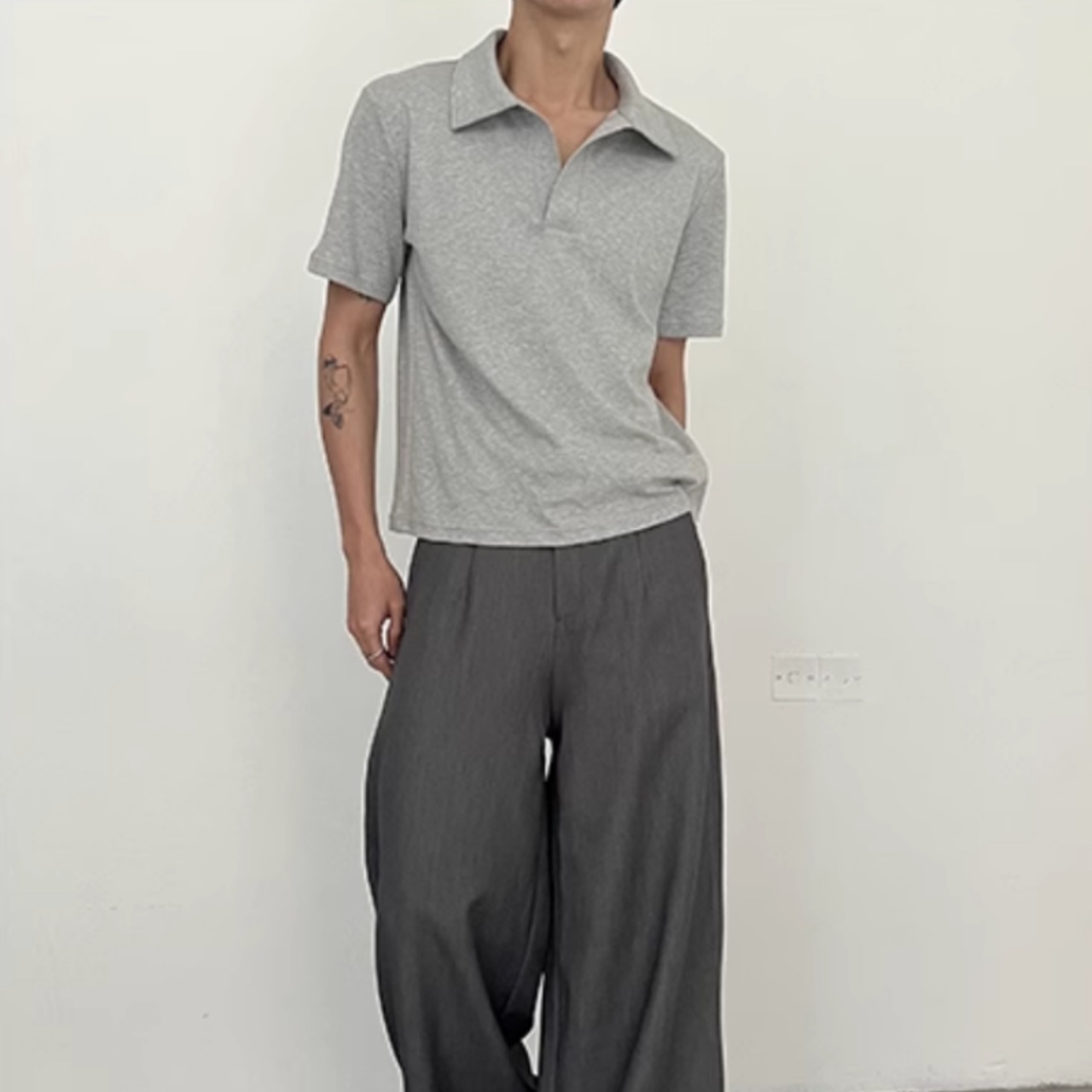 Vネック半袖ポロシャツ　0789