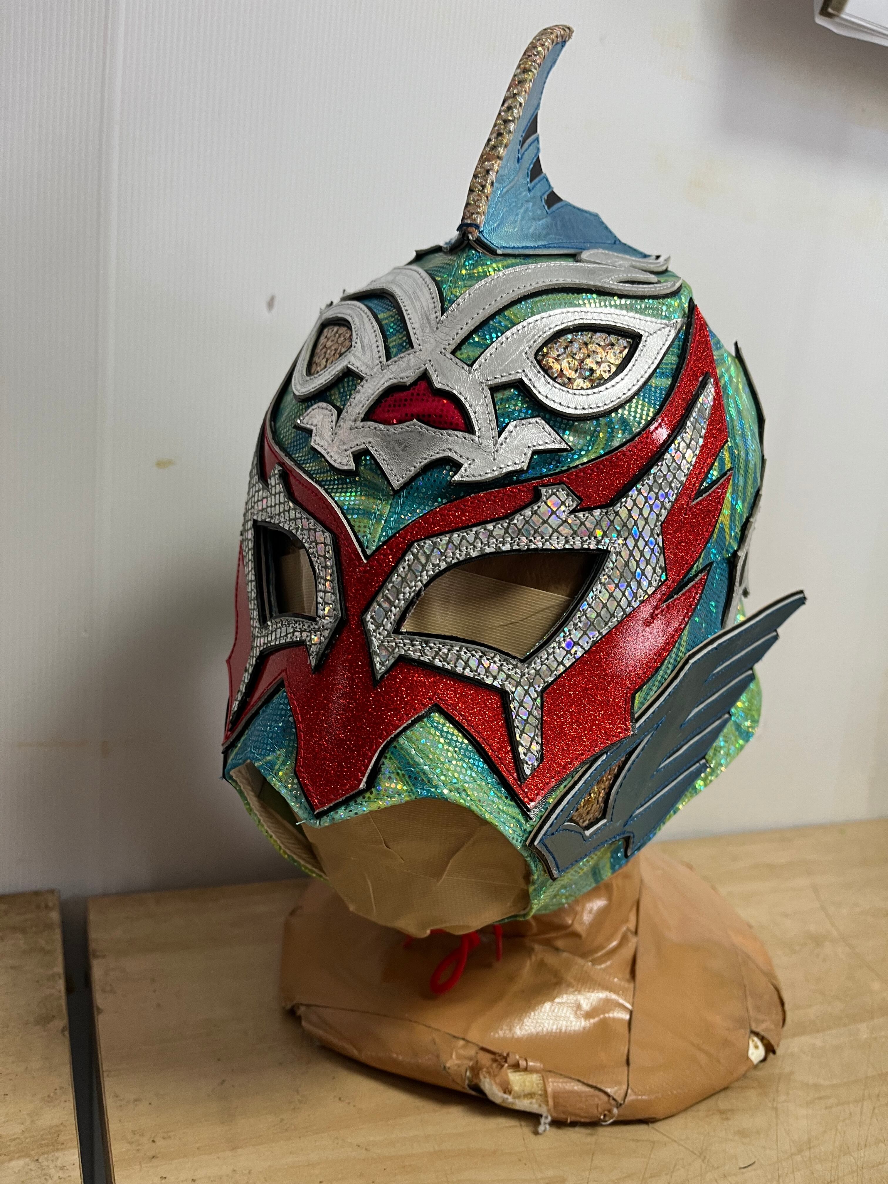 琉球ドラゴンプロレス グルクンマスク選手HG応援用マスク2枚+子供用応援マスク 琉球ドラゴンプロレス グルクンマスク選手HG応援用マスク2枚+