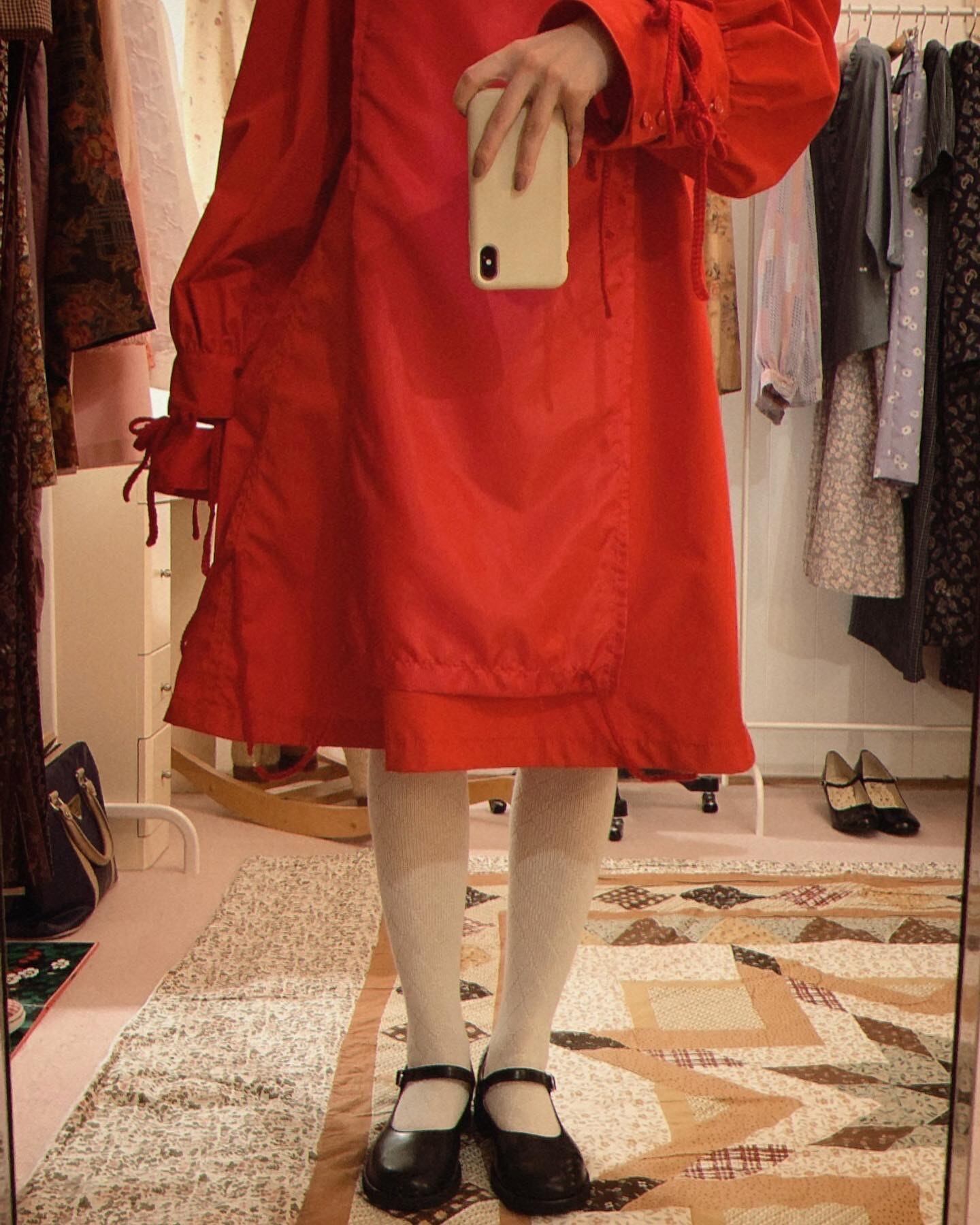 almondpoodle original one-piece 01