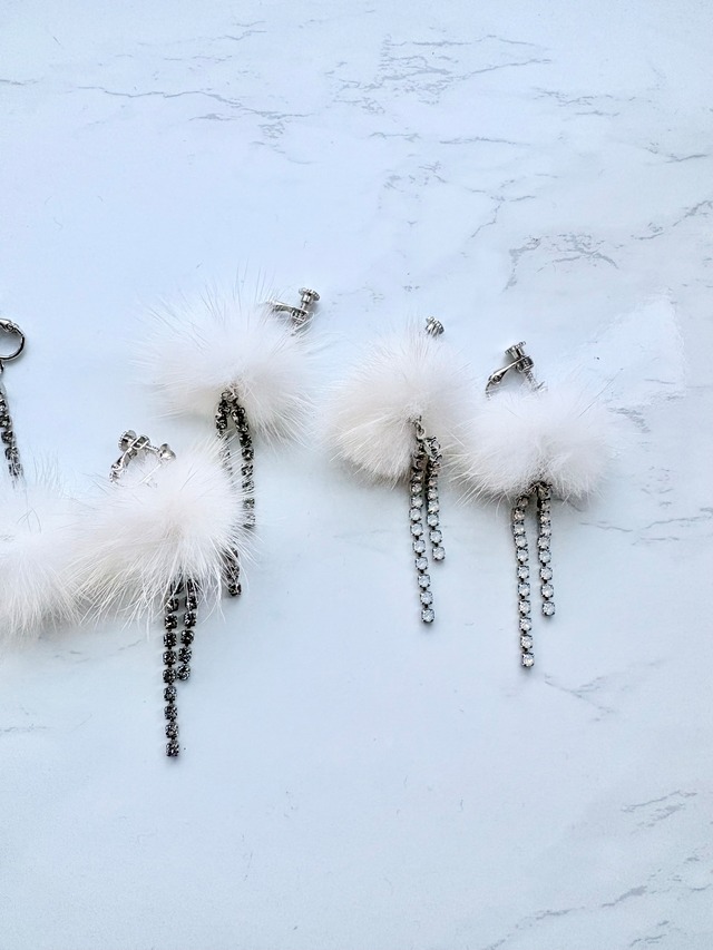 ラインストーンチェーンｘファーイヤリング①