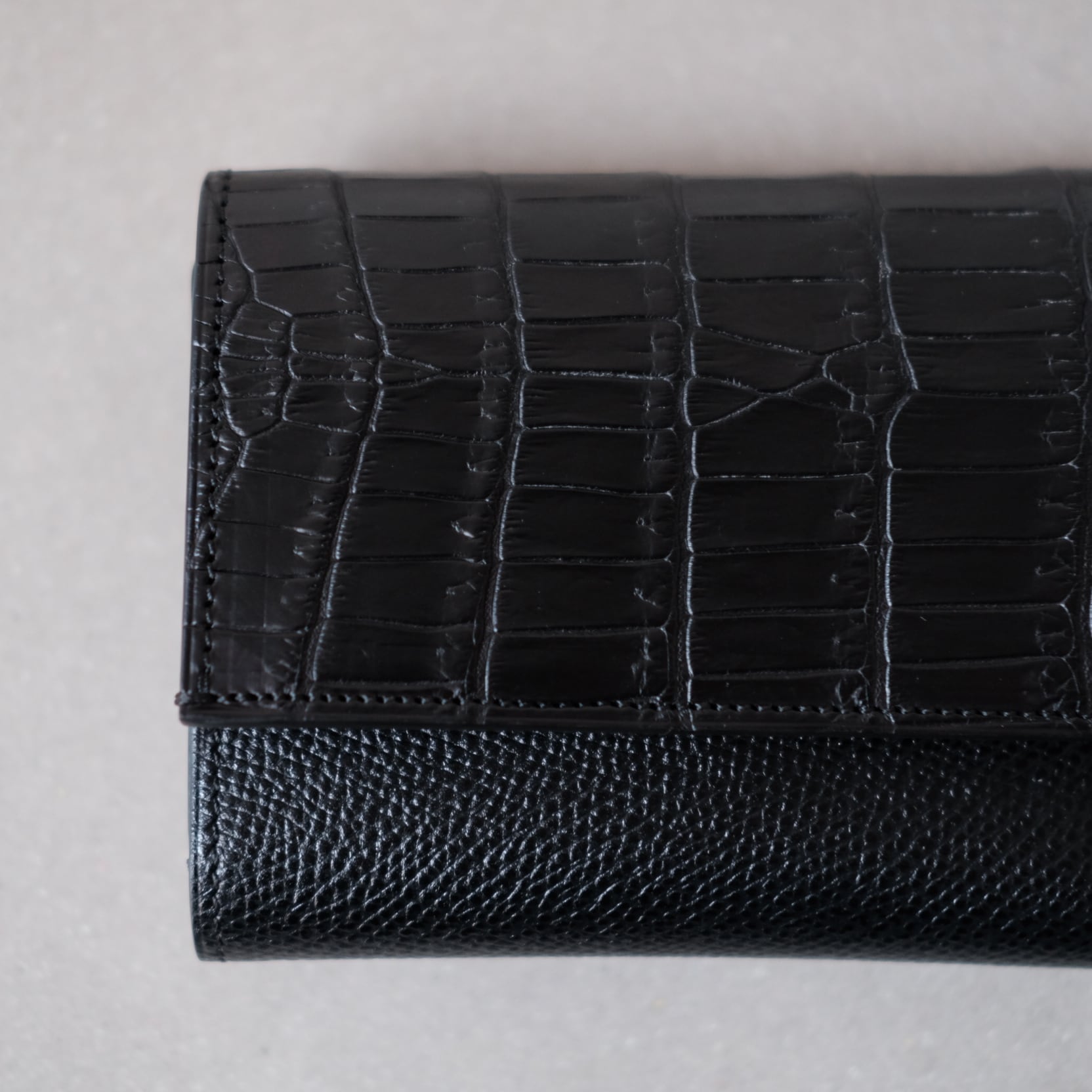ITUAIS<イトゥアイス>Tres wallet | Inhigh ITUAIS<イトゥアイス>Tres wallet | Inhigh