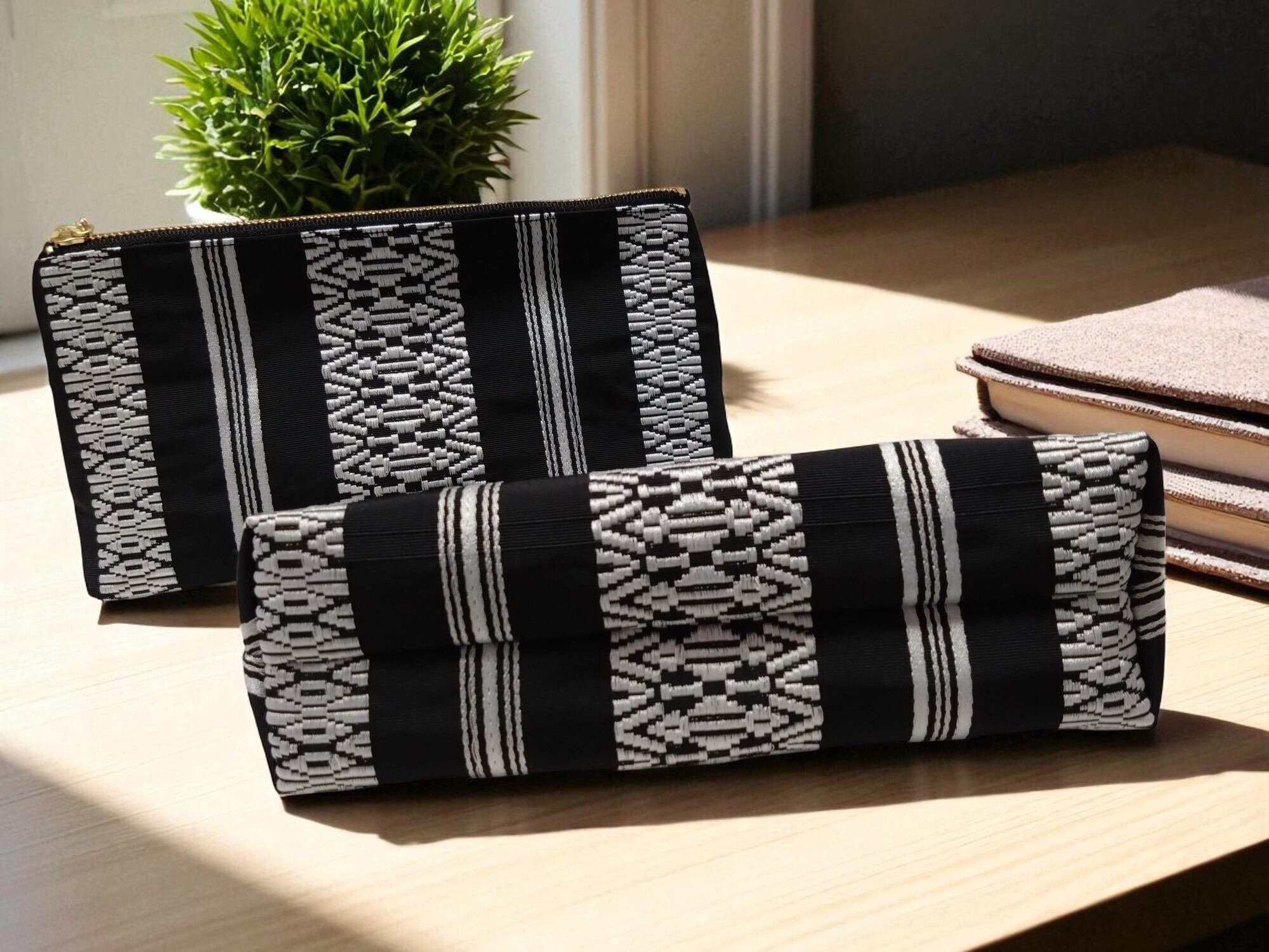 博多織 八寸名古屋帯のリメイクポーチ | Pay ID