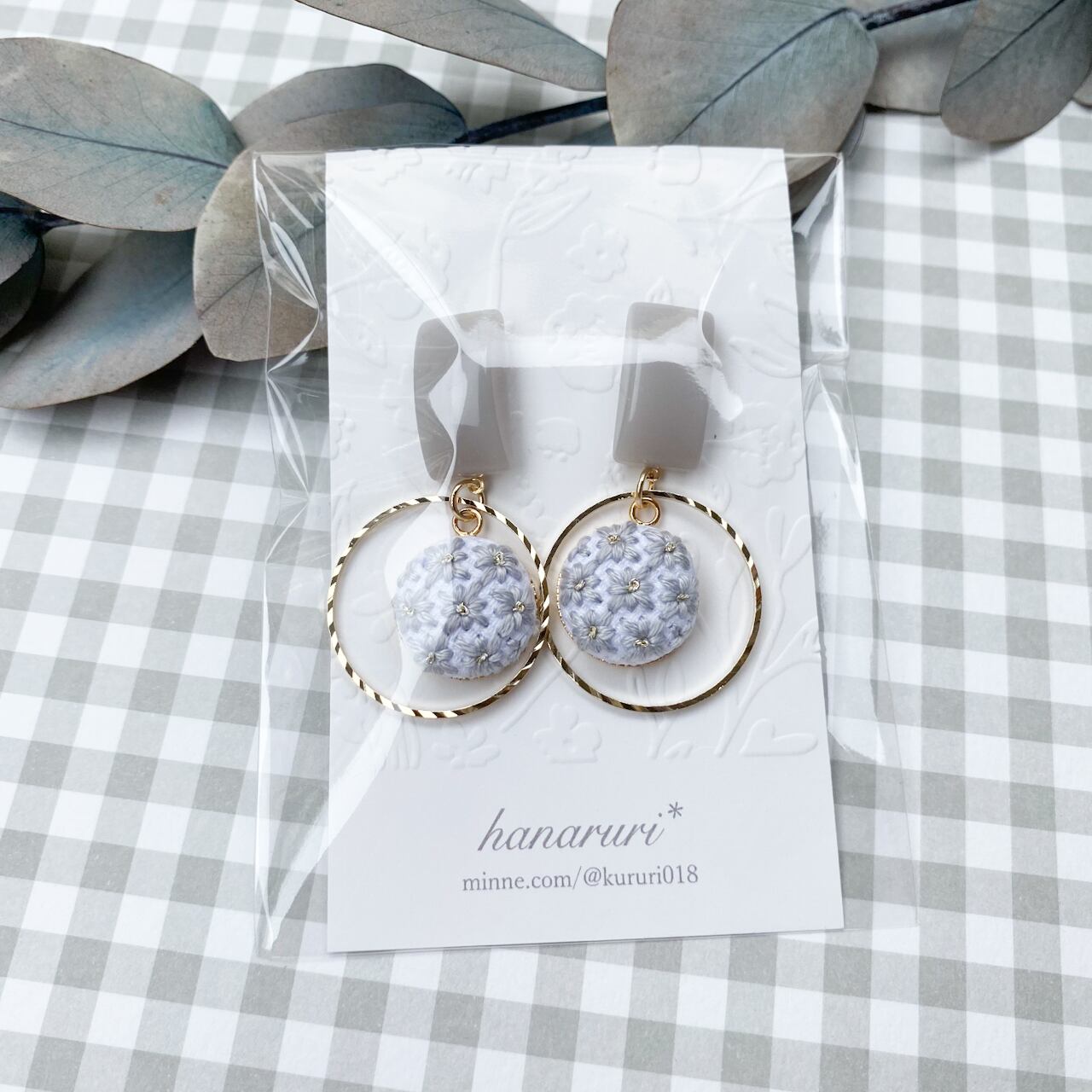 ✜135✜ハンドメイド ドットカラフル オーバル ピアス イヤリング