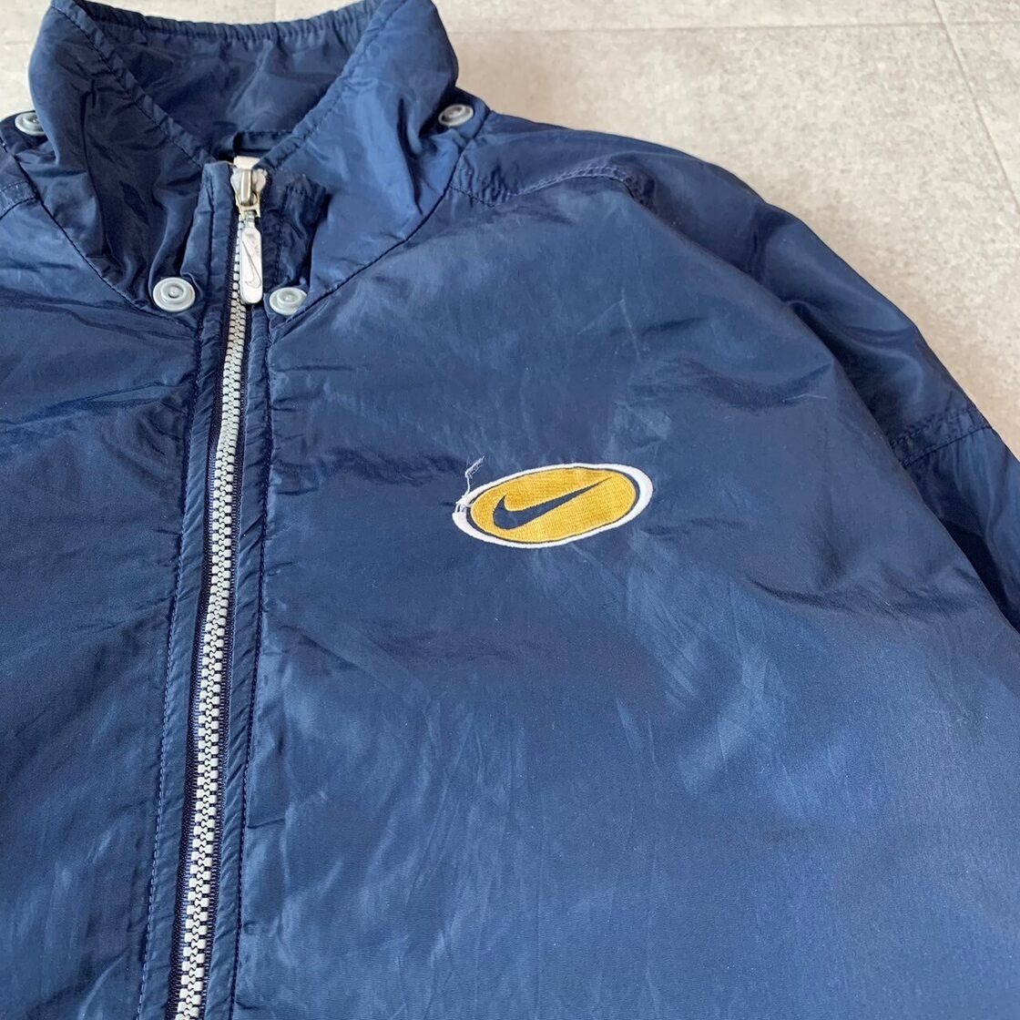 NIKE ナイキ ナイロンジャケット ビッグロゴ 銀タグ ビンテージ 90s 