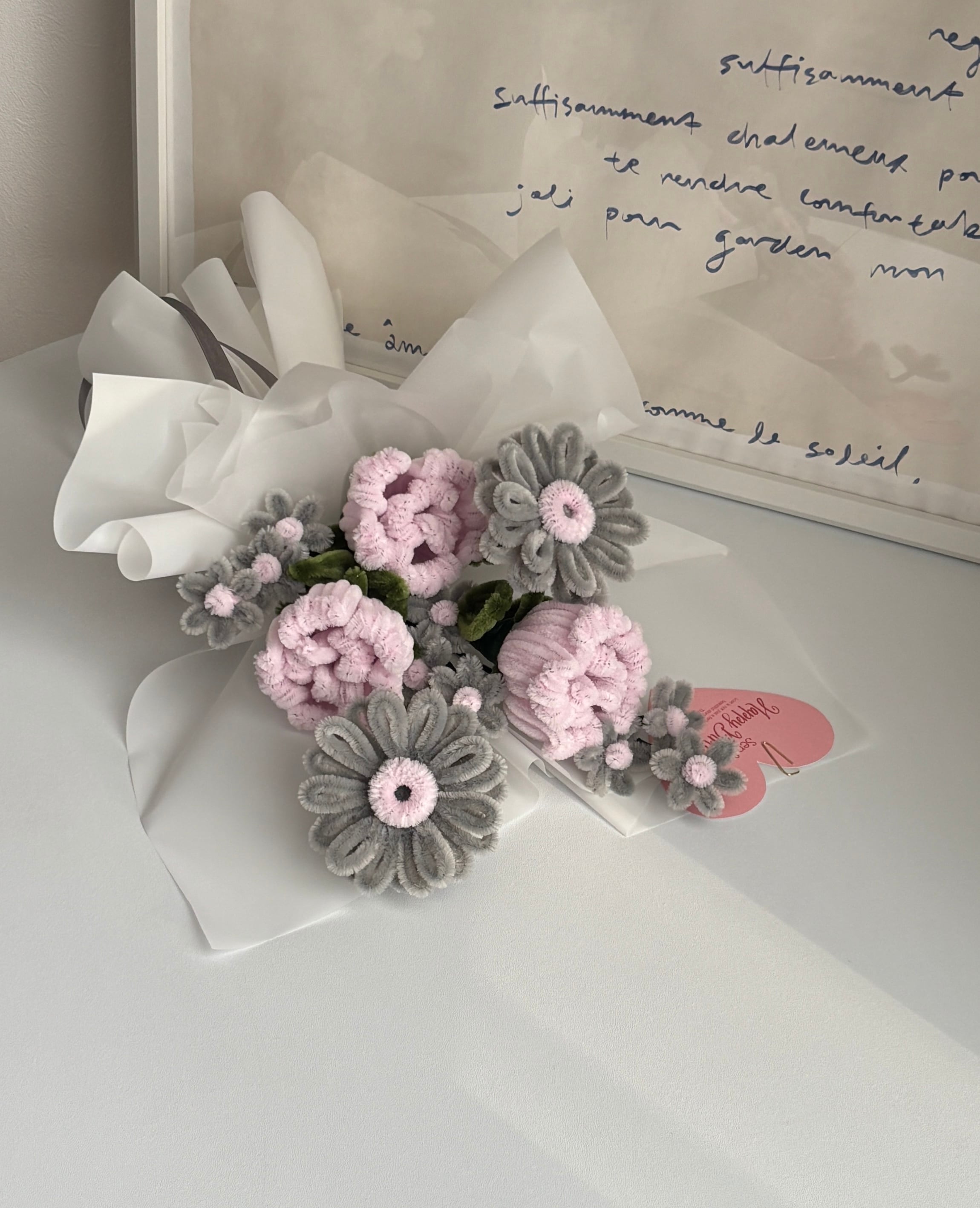 pink×gray G bouquet【モールフラワー8本】 | VOMUL