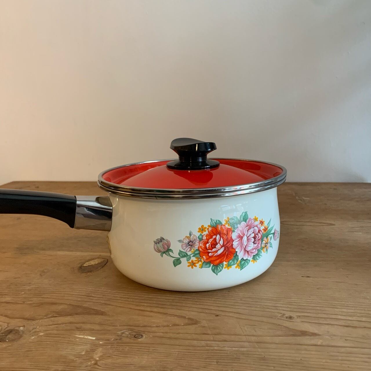 花柄が可愛い☆ホーロー片手鍋 クインルビー 昭和レトロ ビンテージ