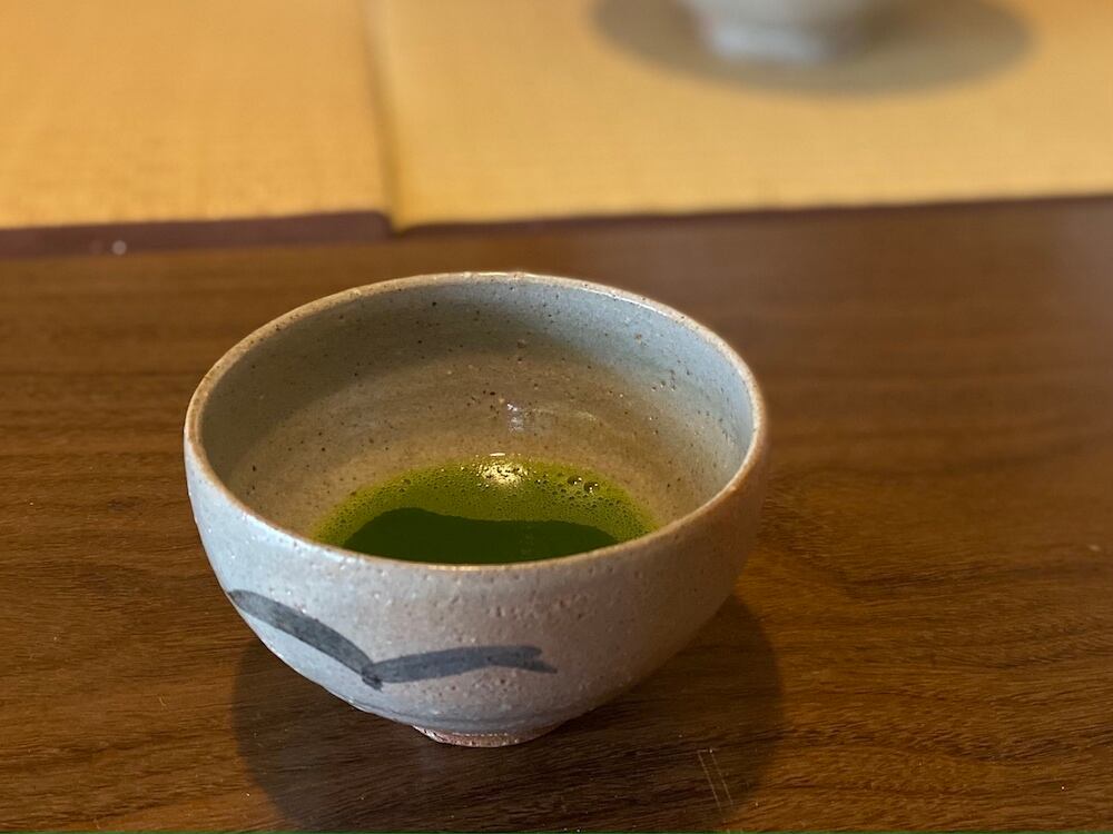 絵唐津茶盌／E-karatsu matcha bowl | 土平窯 藤ノ木陽太郎