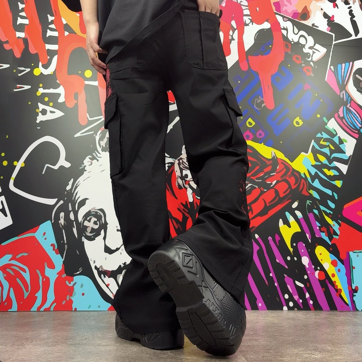 NIER ブラックワークパンツ　新品 6POCKET BLACK CARGO PANTS【彼岸花】 | NIER CLOTHING