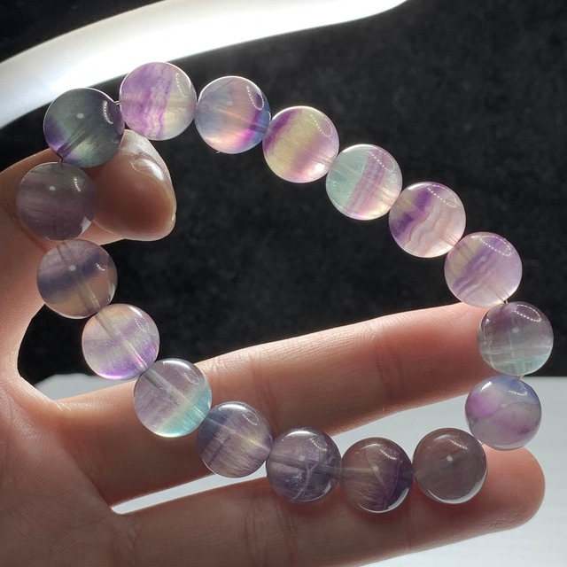 多彩なグラデーションフローライト・ブレスレット