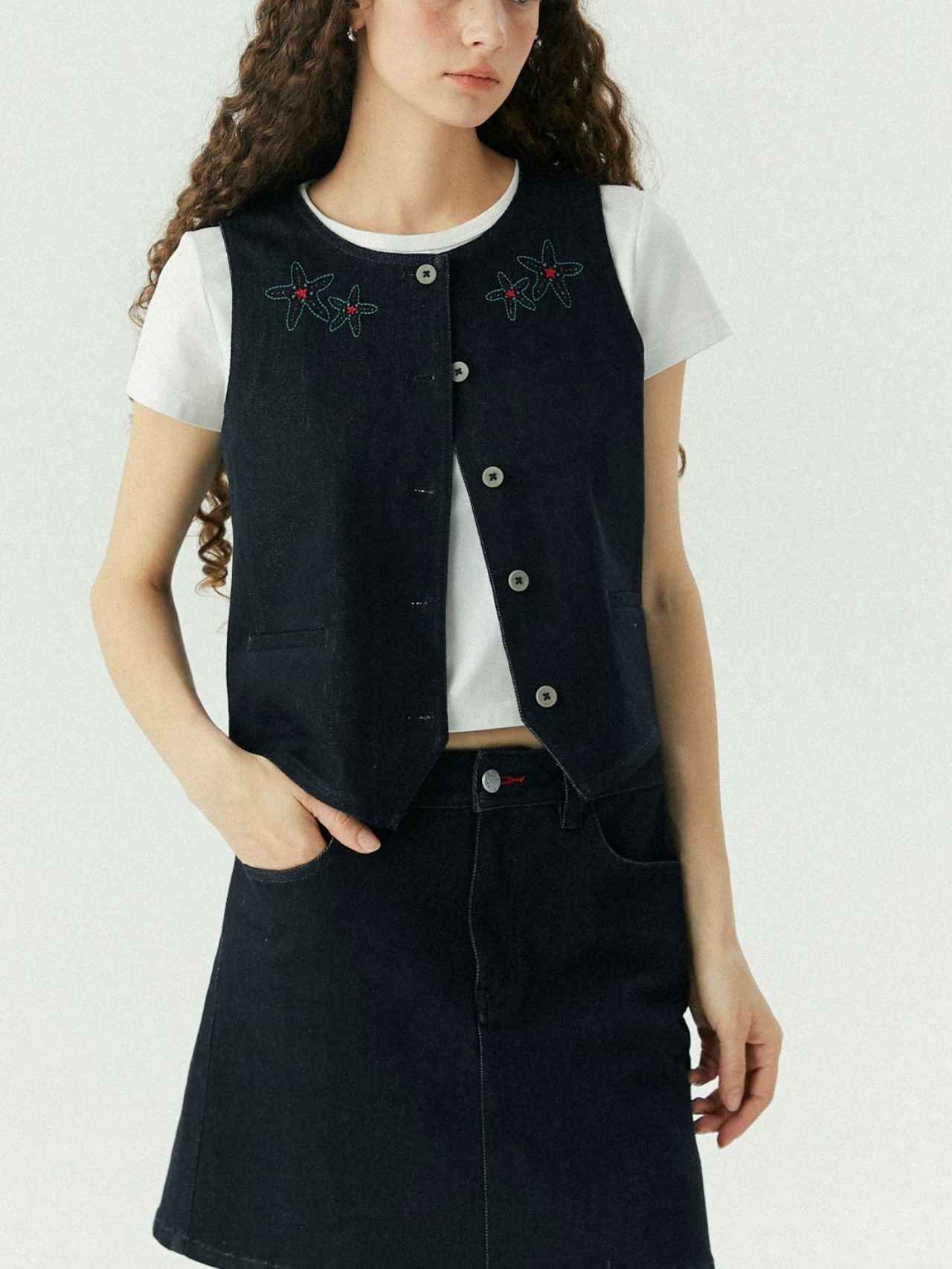 Étoile de Mer Embroidery Denim Vest F0753